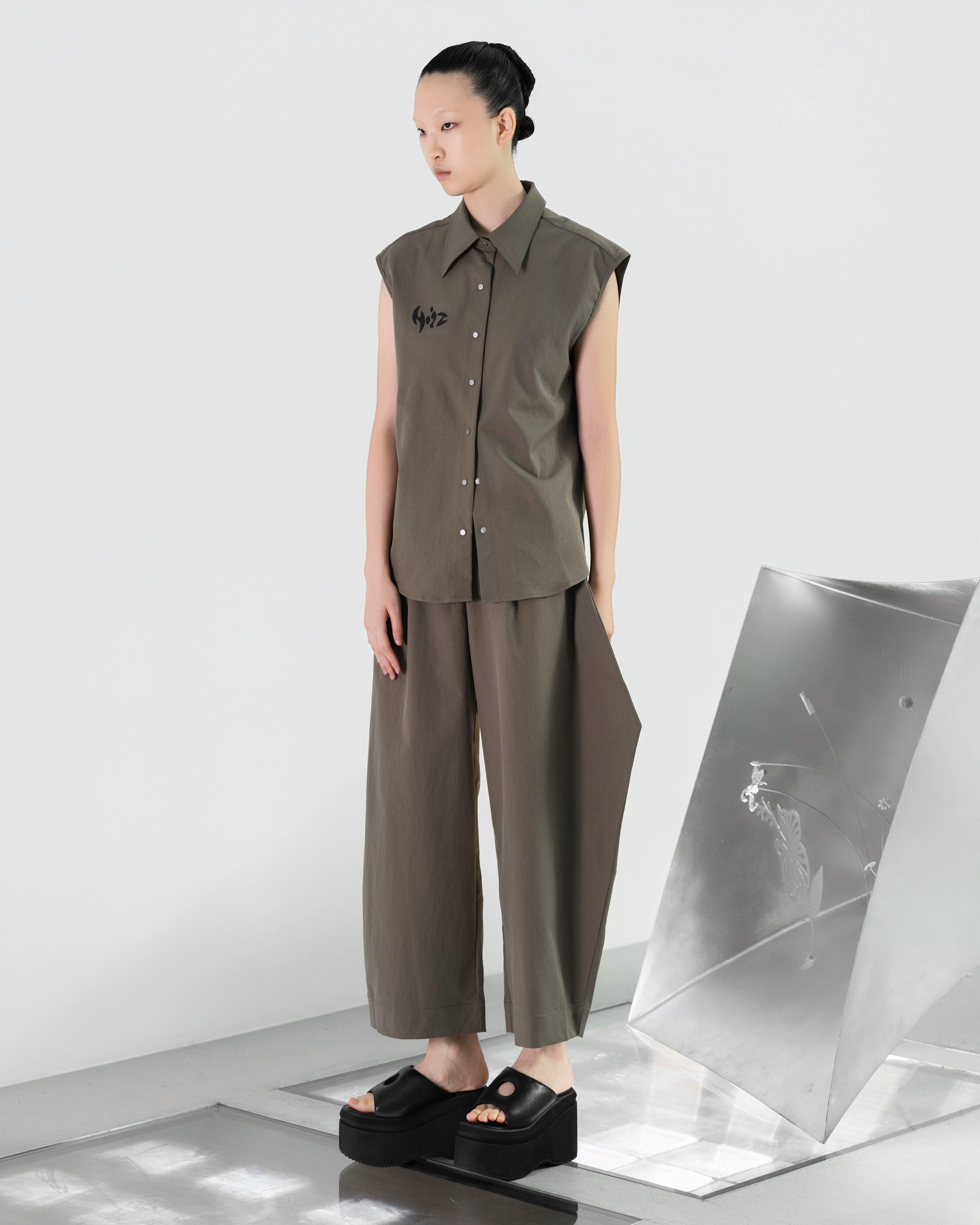 NOIZ N7LP1 Mid-Rise Diamond Pants