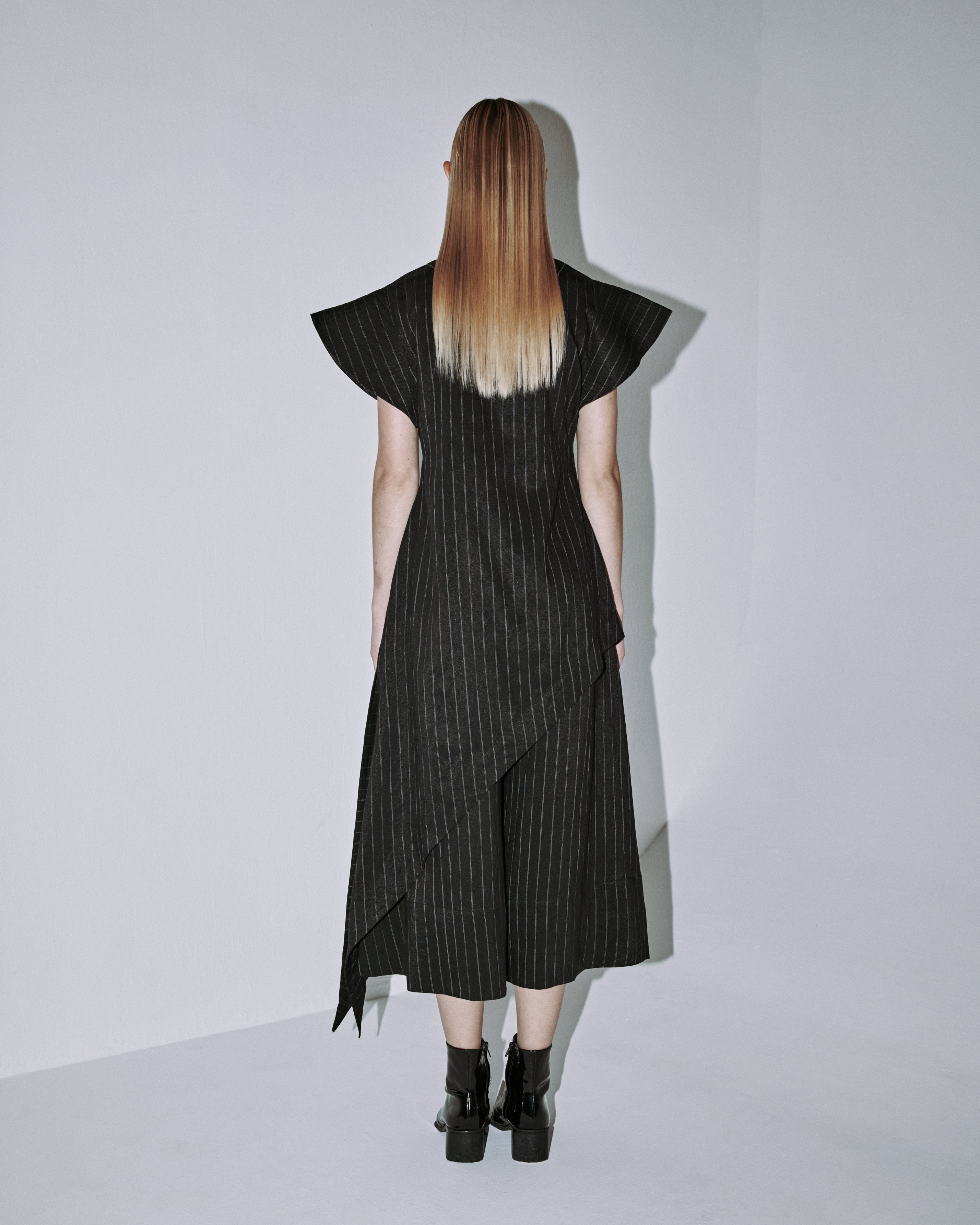 A-JANE Pinn Striped Asymmetrical Long Top | Black