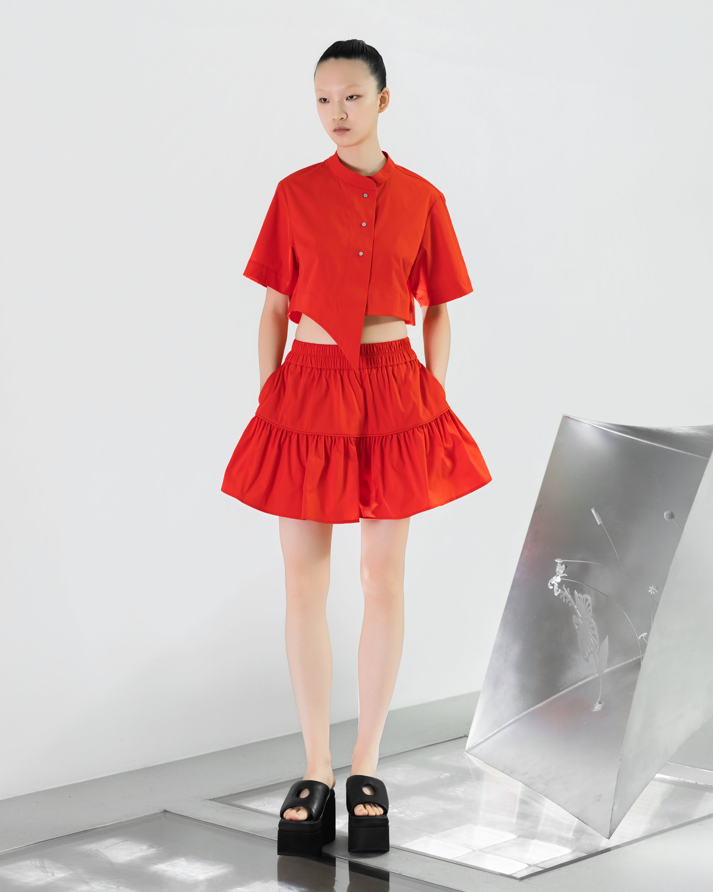NOIZ N8SK1 High-Waisted Ruddle Layer Skirt