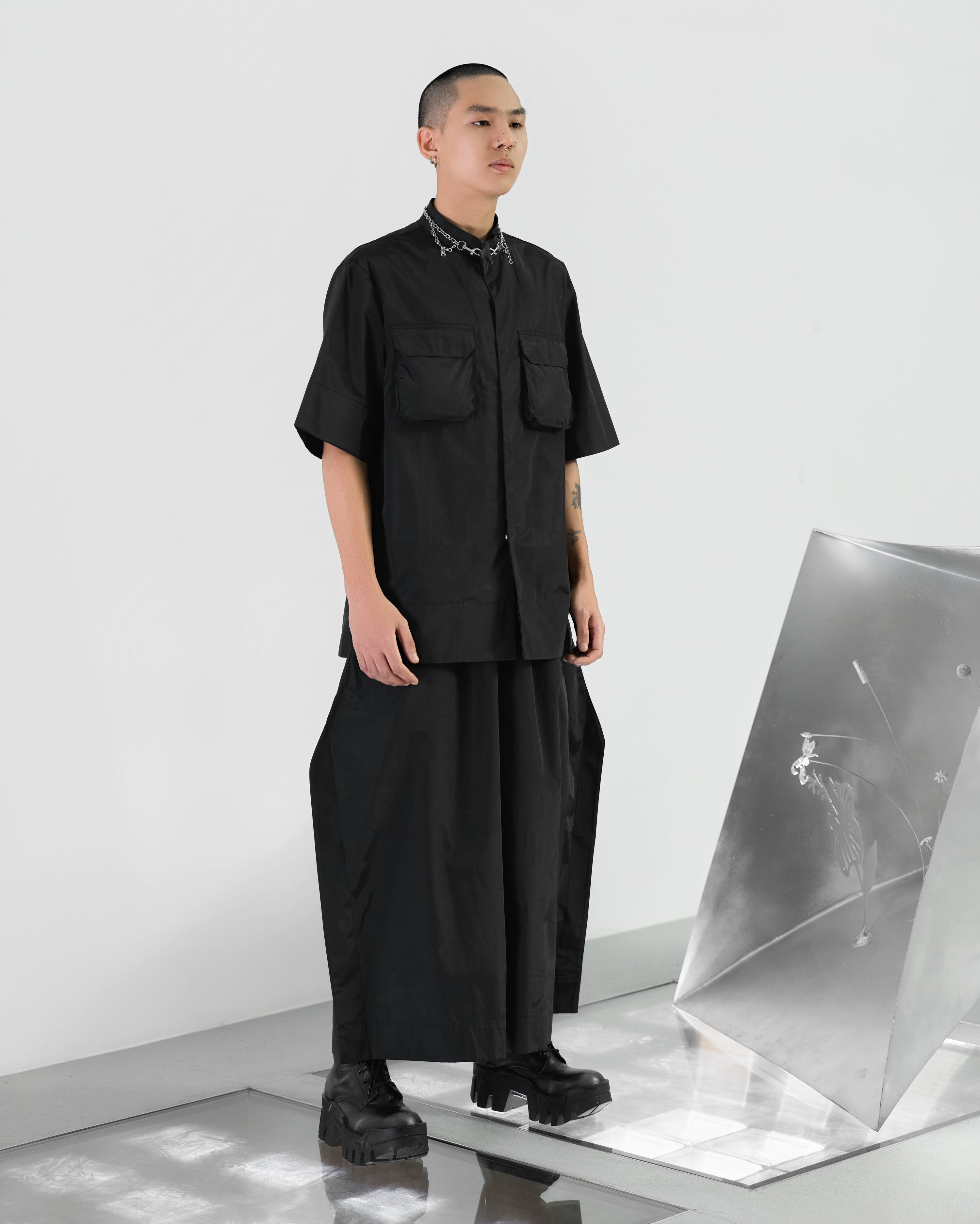 NOIZ N8LP1 Ultra-Wide Cropped Diamonds Pants