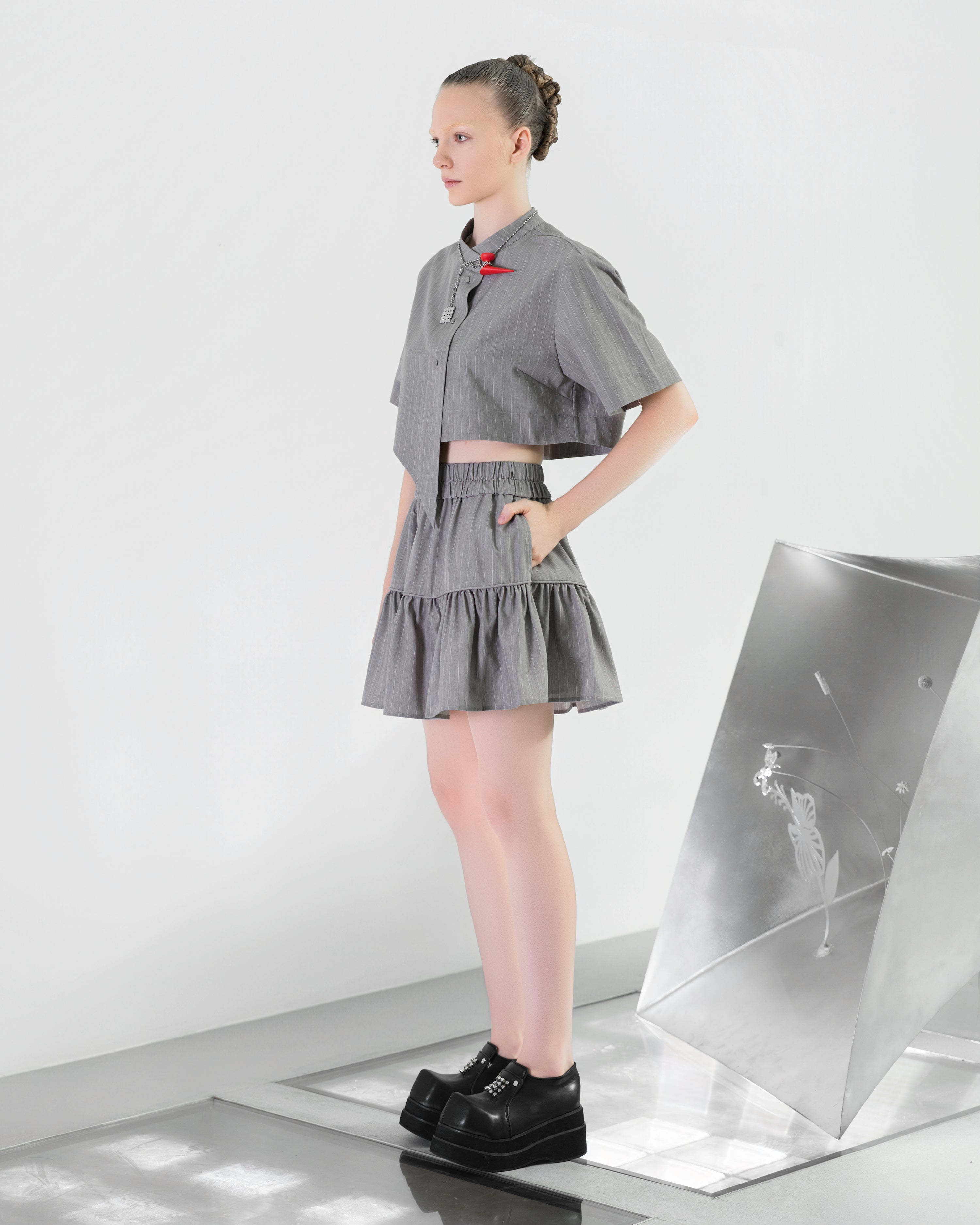 NOIZ N8TPK1 Asymmetrical Diagonal-Cropped Stand-Collar Top