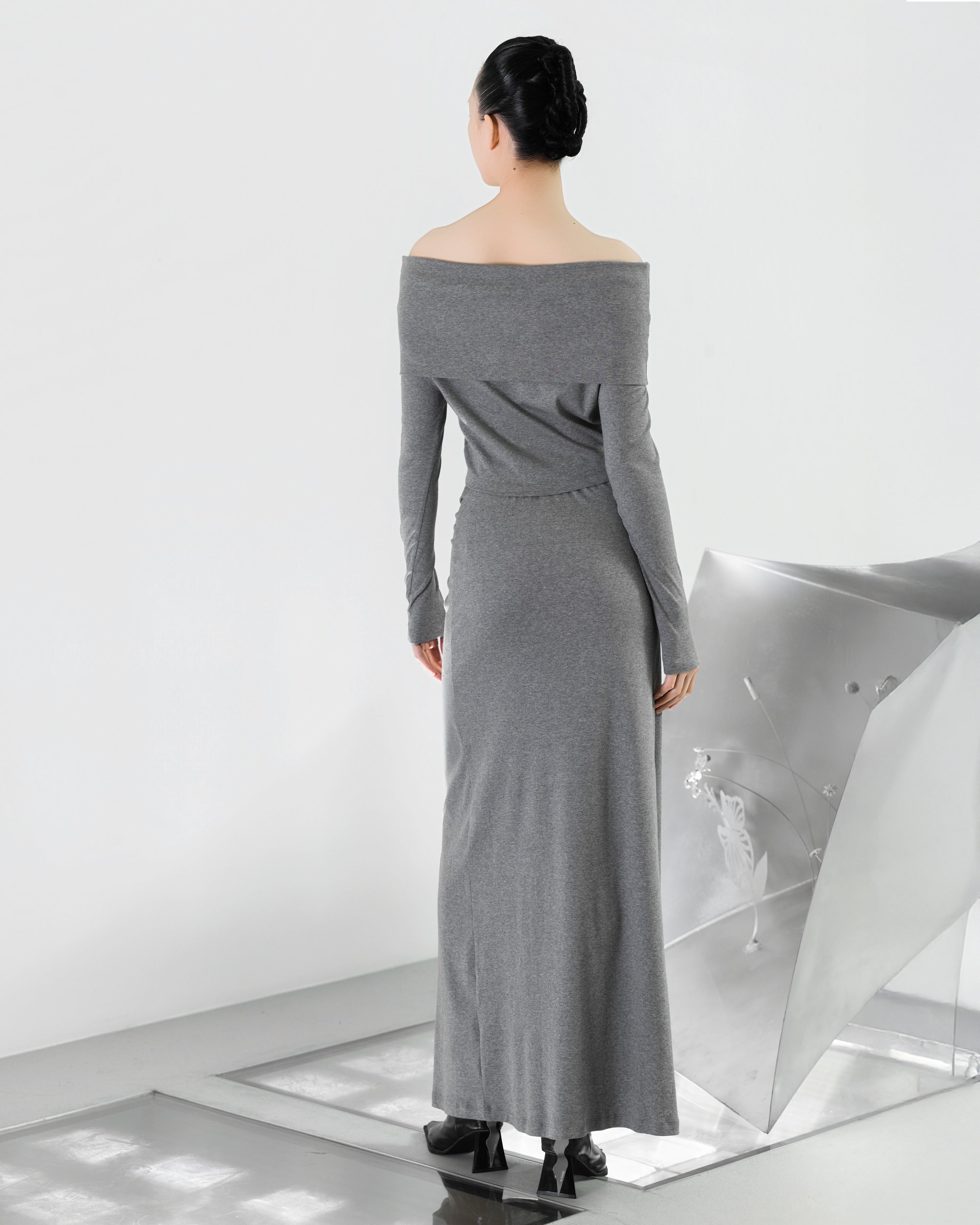 A-JANE SLONIA Twist-Detailed Knit Long Skirt