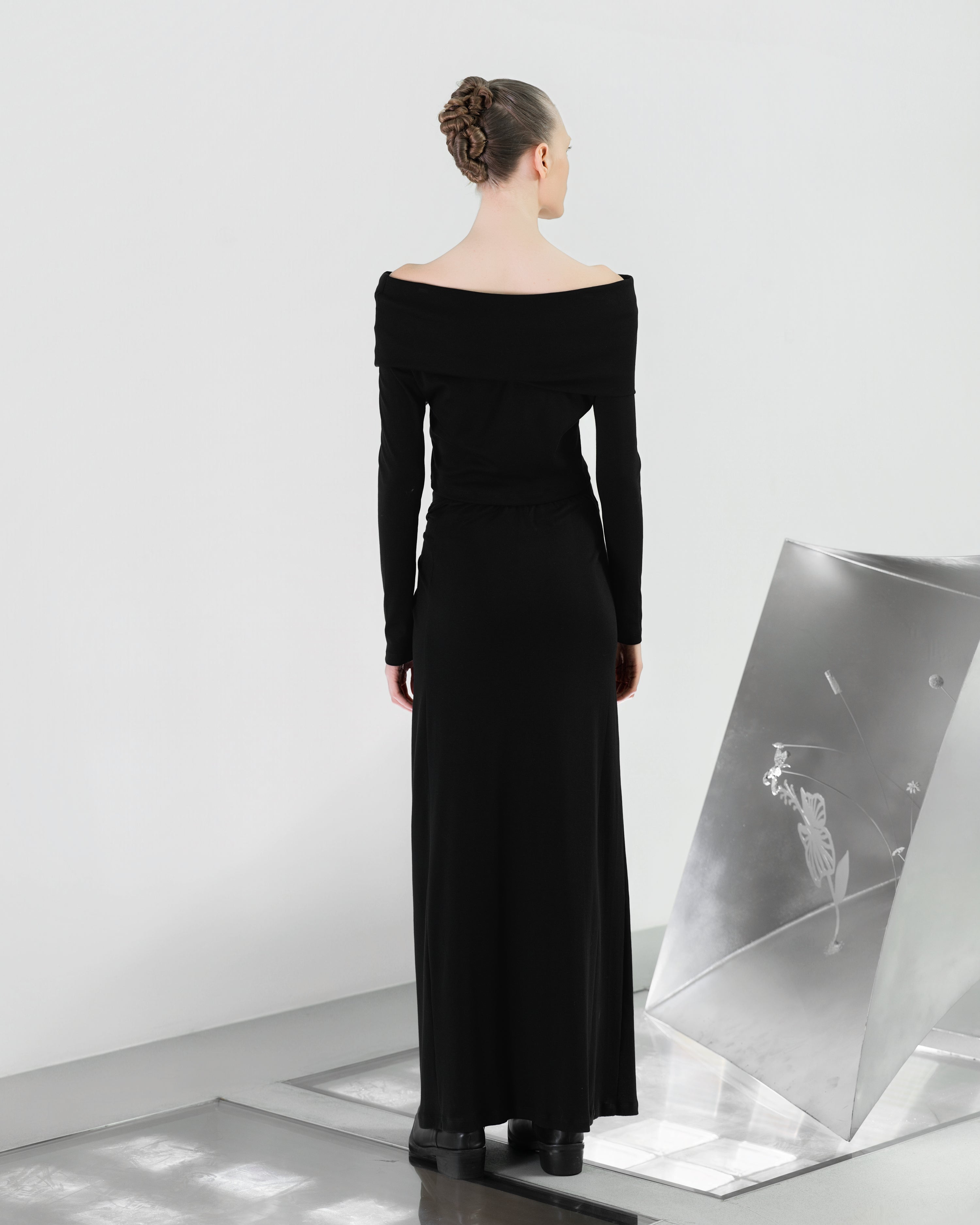 A-JANE SLONIA Twist-Detailed Knit Long Skirt