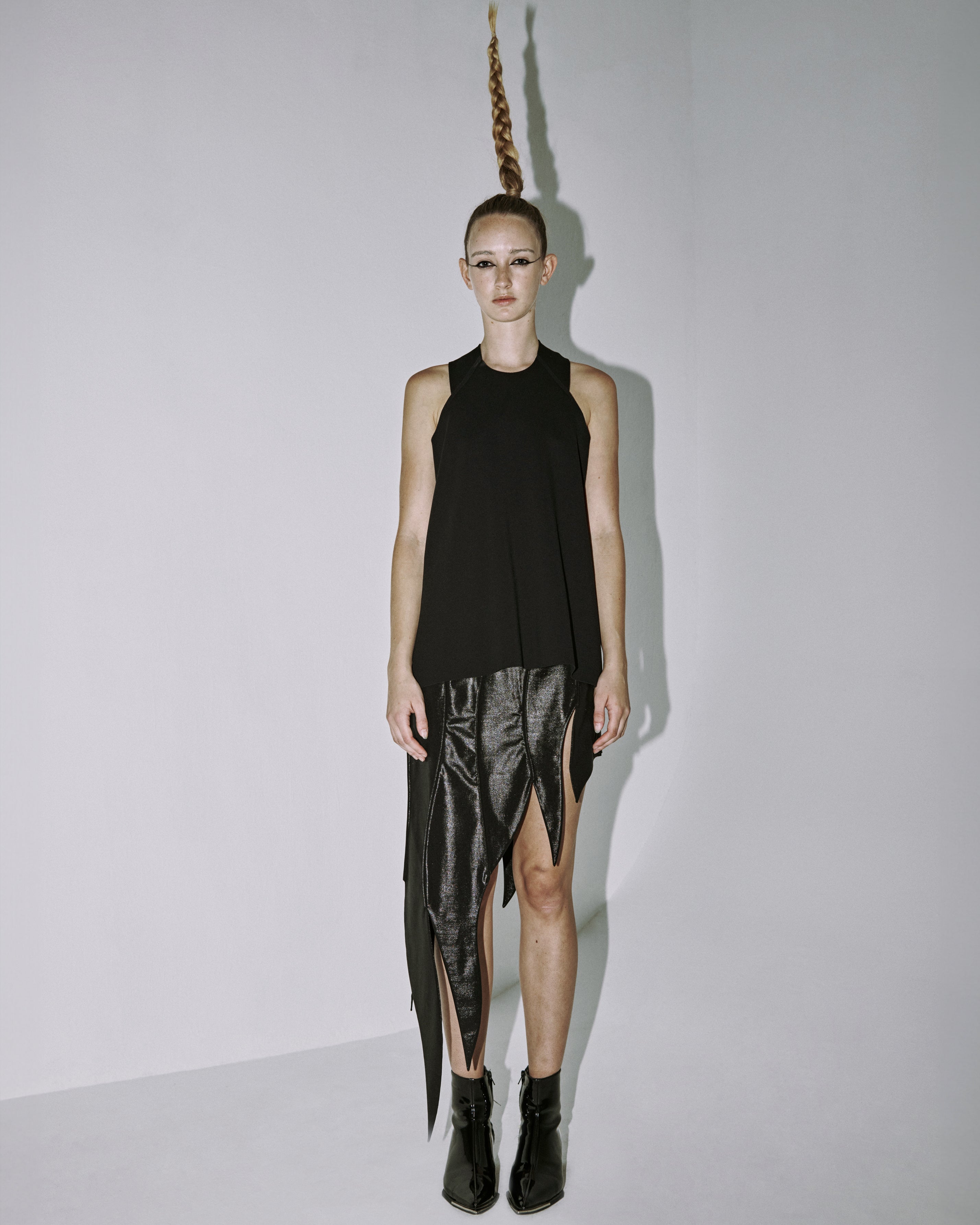 A-JANE UTA Laser Cut Tank Top