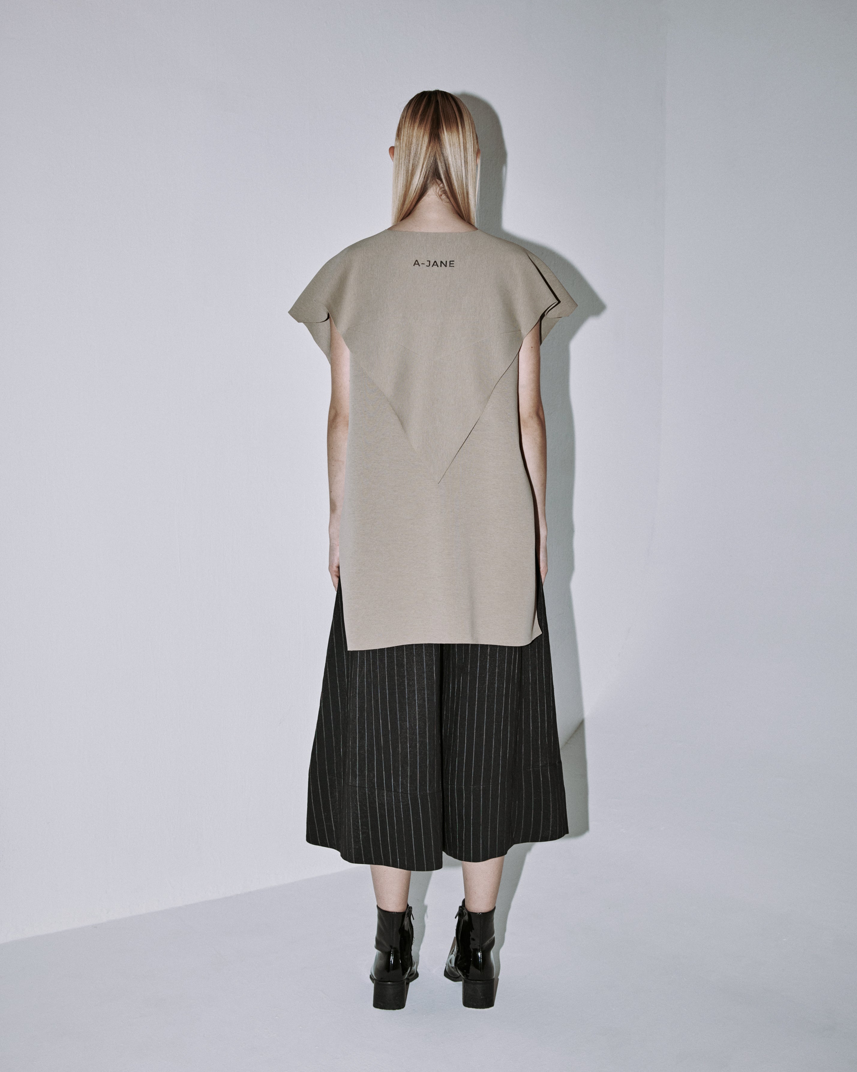 A-JANE OLO Laser Cut Boxy Top