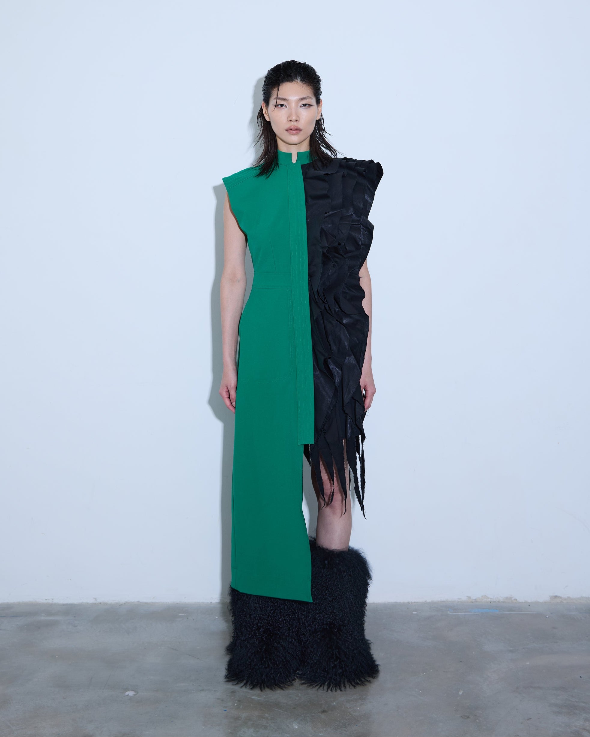 A-JANE Dissonanz Asymmetrical Layered Ruffled Dress A-JANE Dissonanz Asymmetrical Layered Ruffled Dress