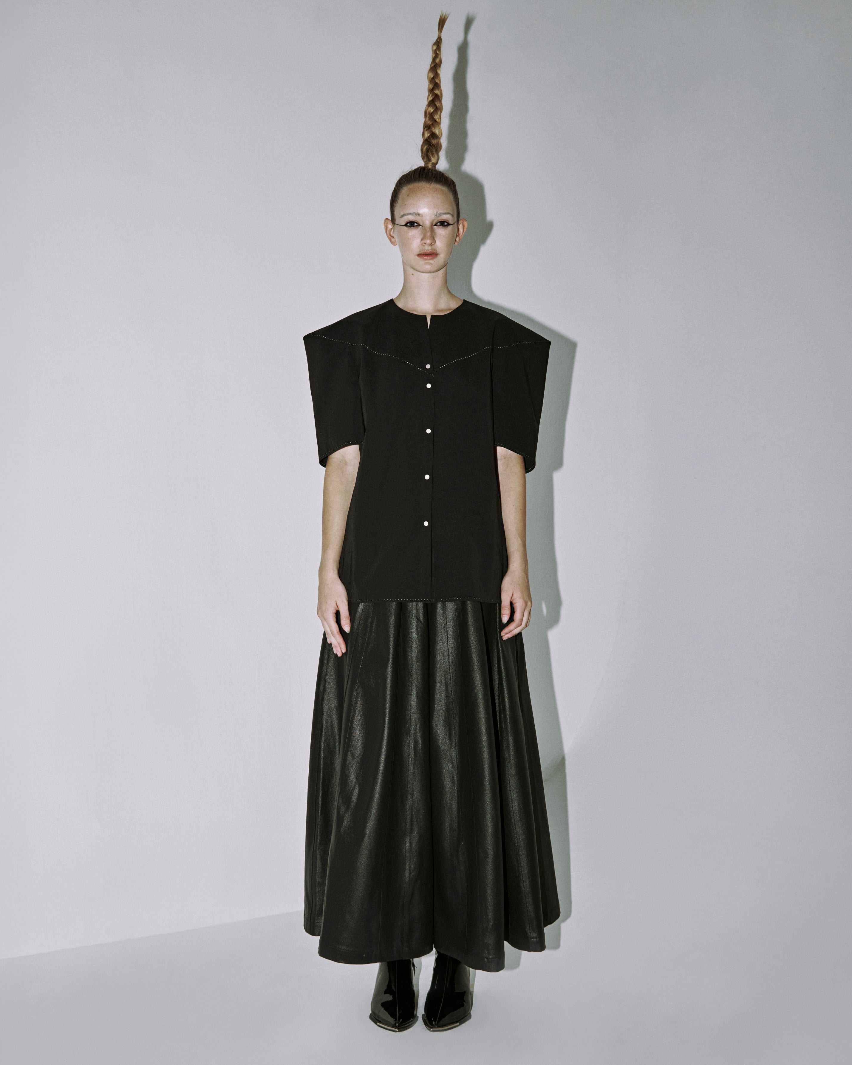 Roge Structured Shoulder Top