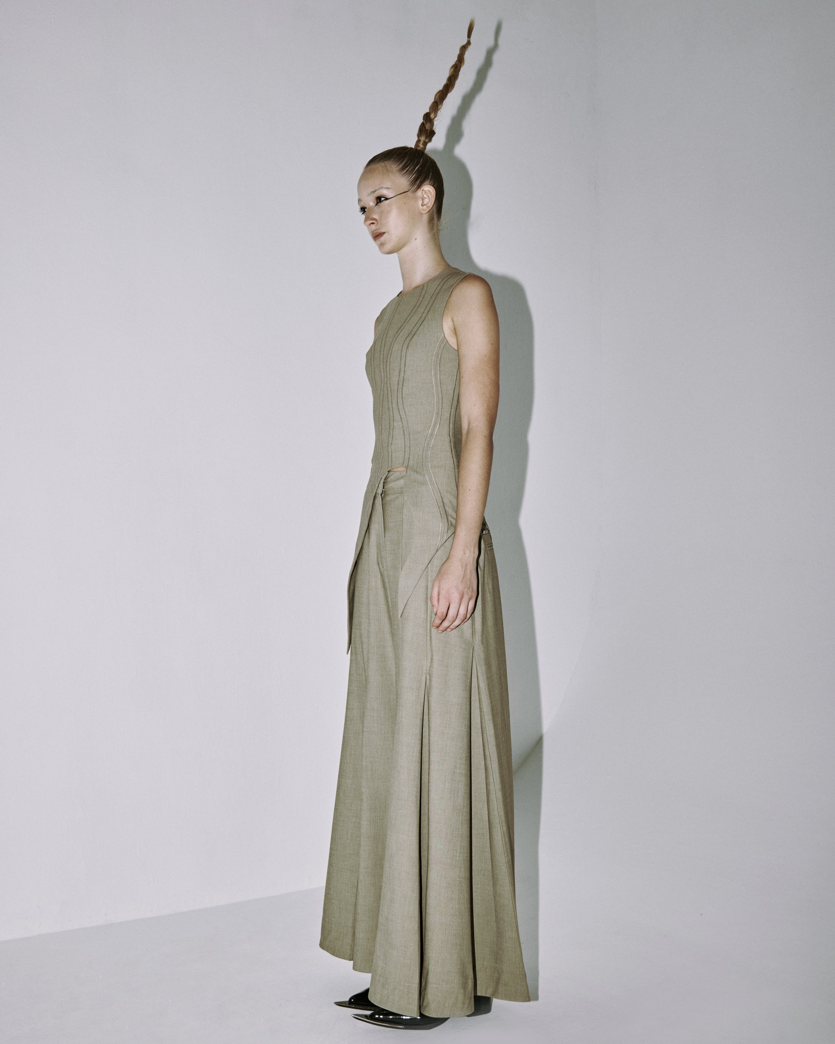 Lernei Inverted Pleats Trousers