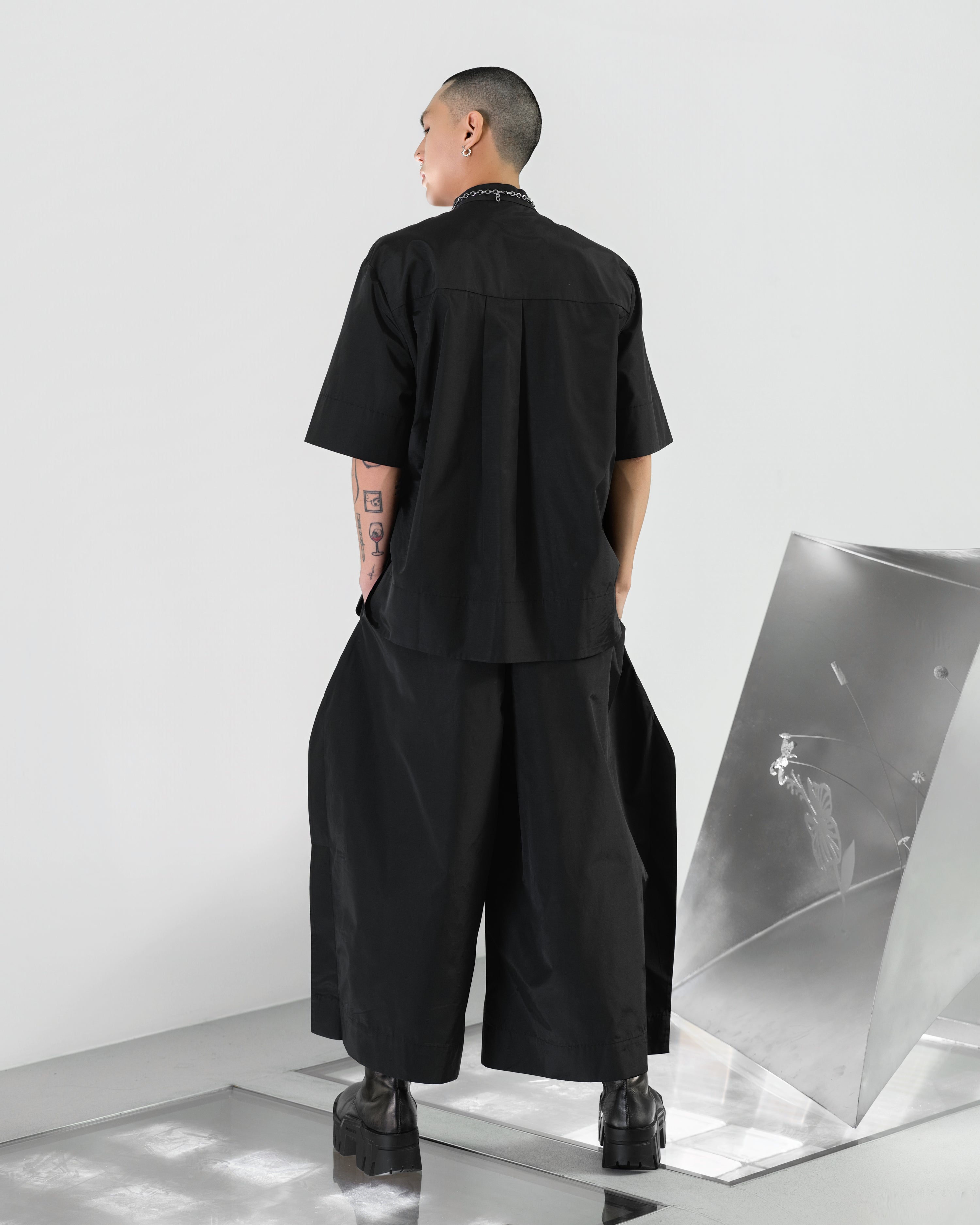 NOIZ N8LP1 Ultra-Wide Cropped Diamonds Pants