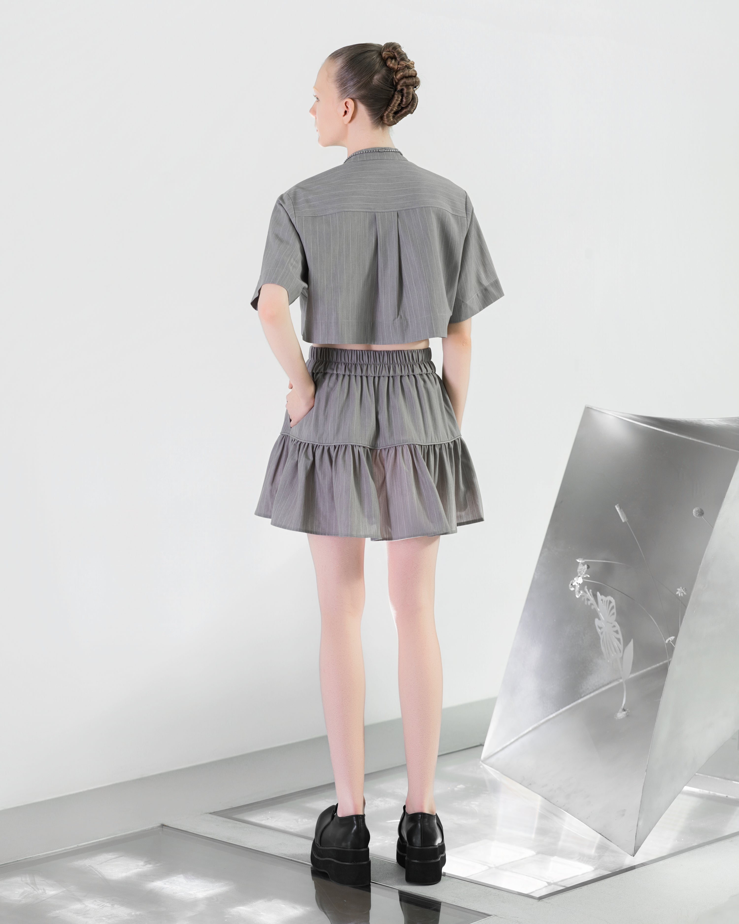 NOIZ N8TPK1 Asymmetrical Diagonal-Cropped Stand-Collar Top