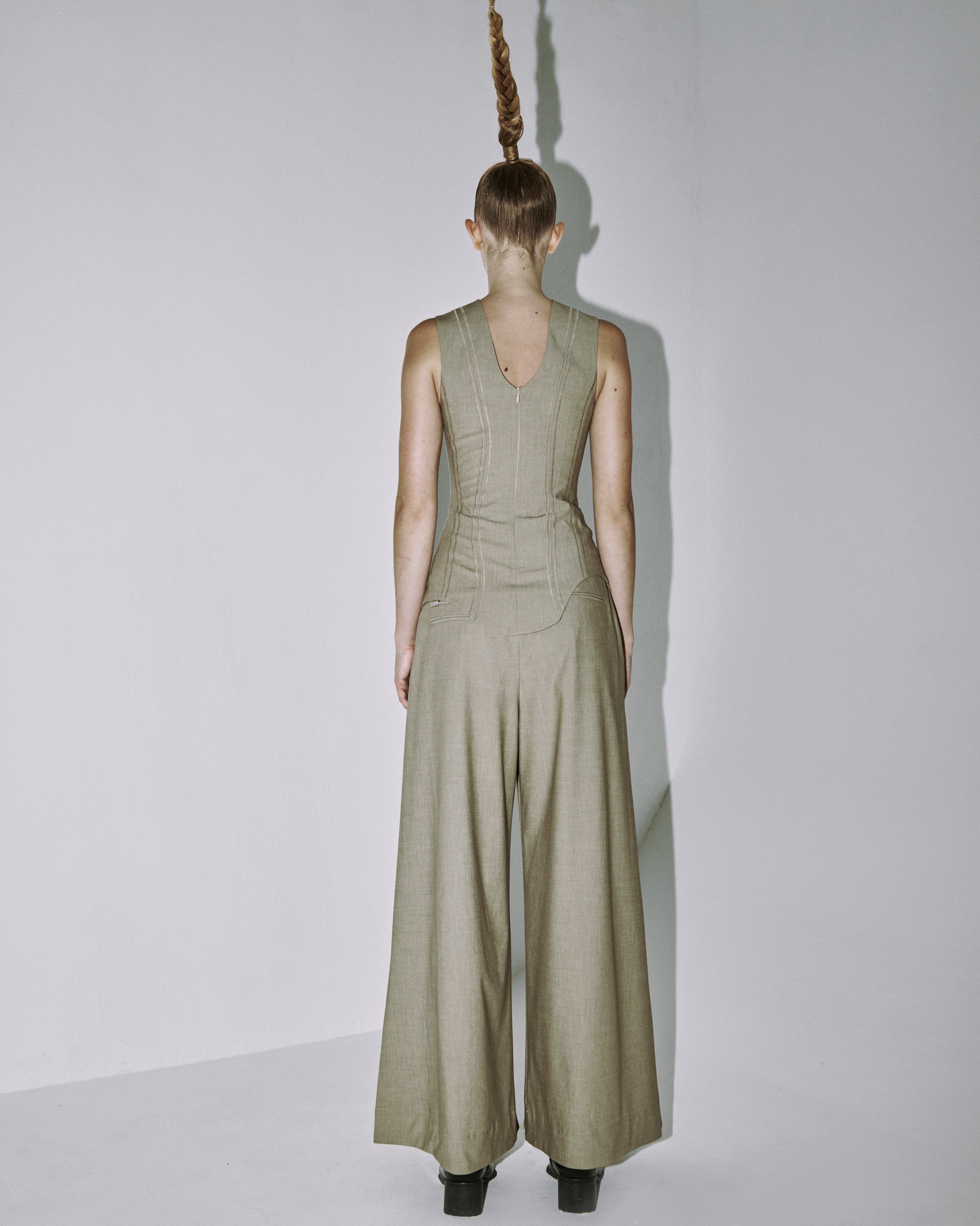 Lernei Inverted Pleats Trousers