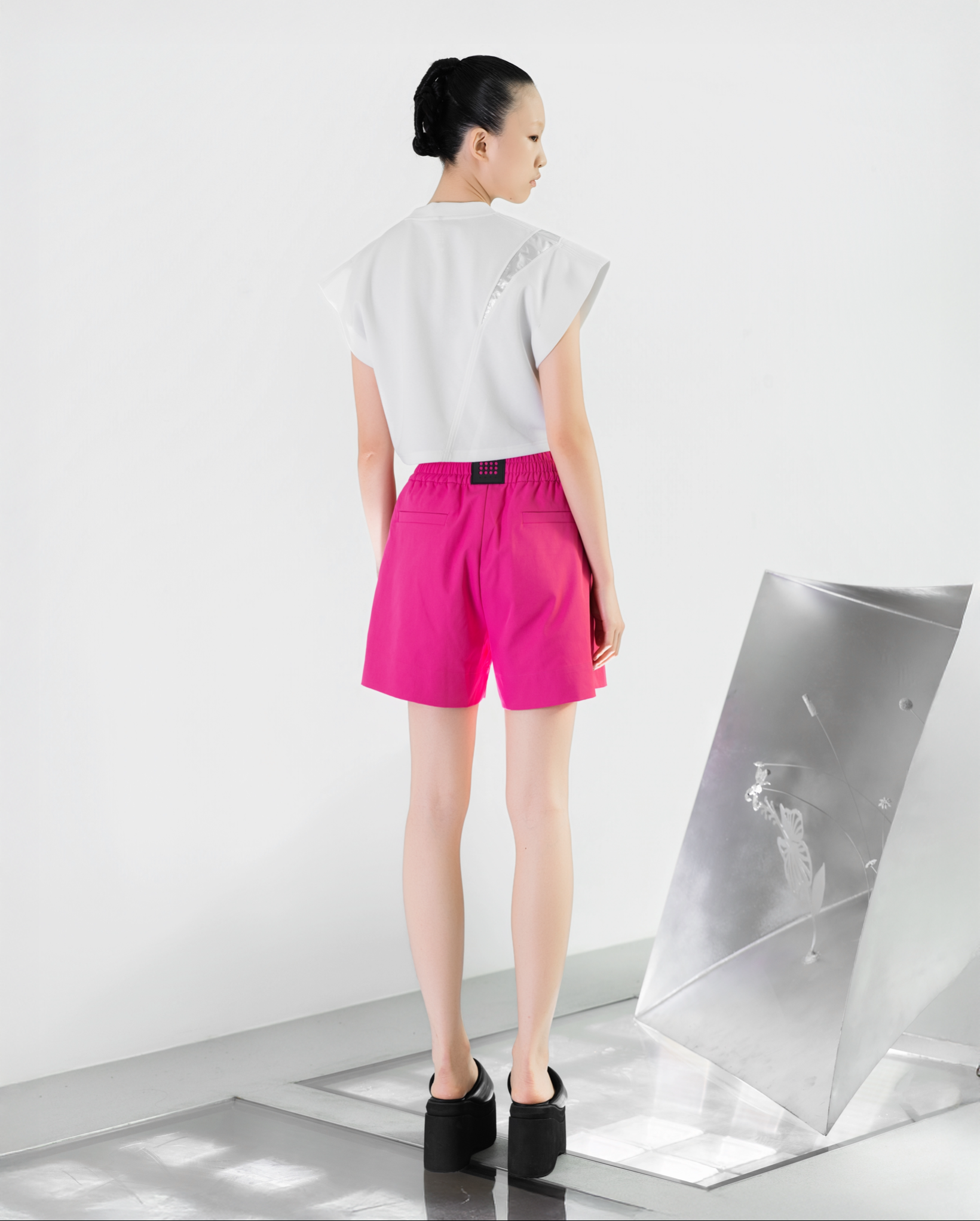 NOIZ N7SP1 Logo Elastic Waistband Shorts