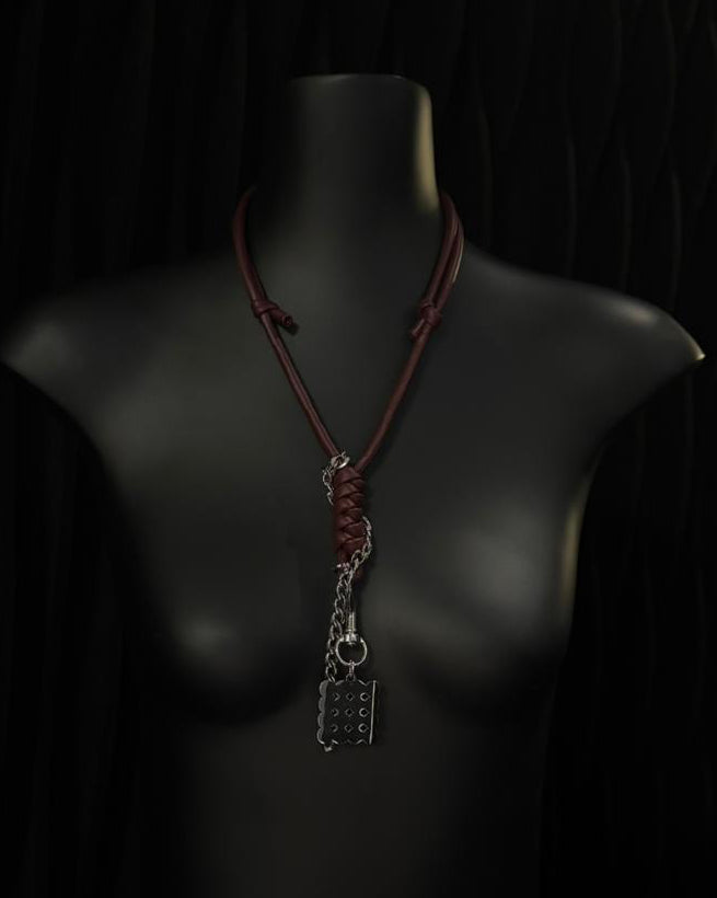 NOIZ N8ACC01 Knot Necklace