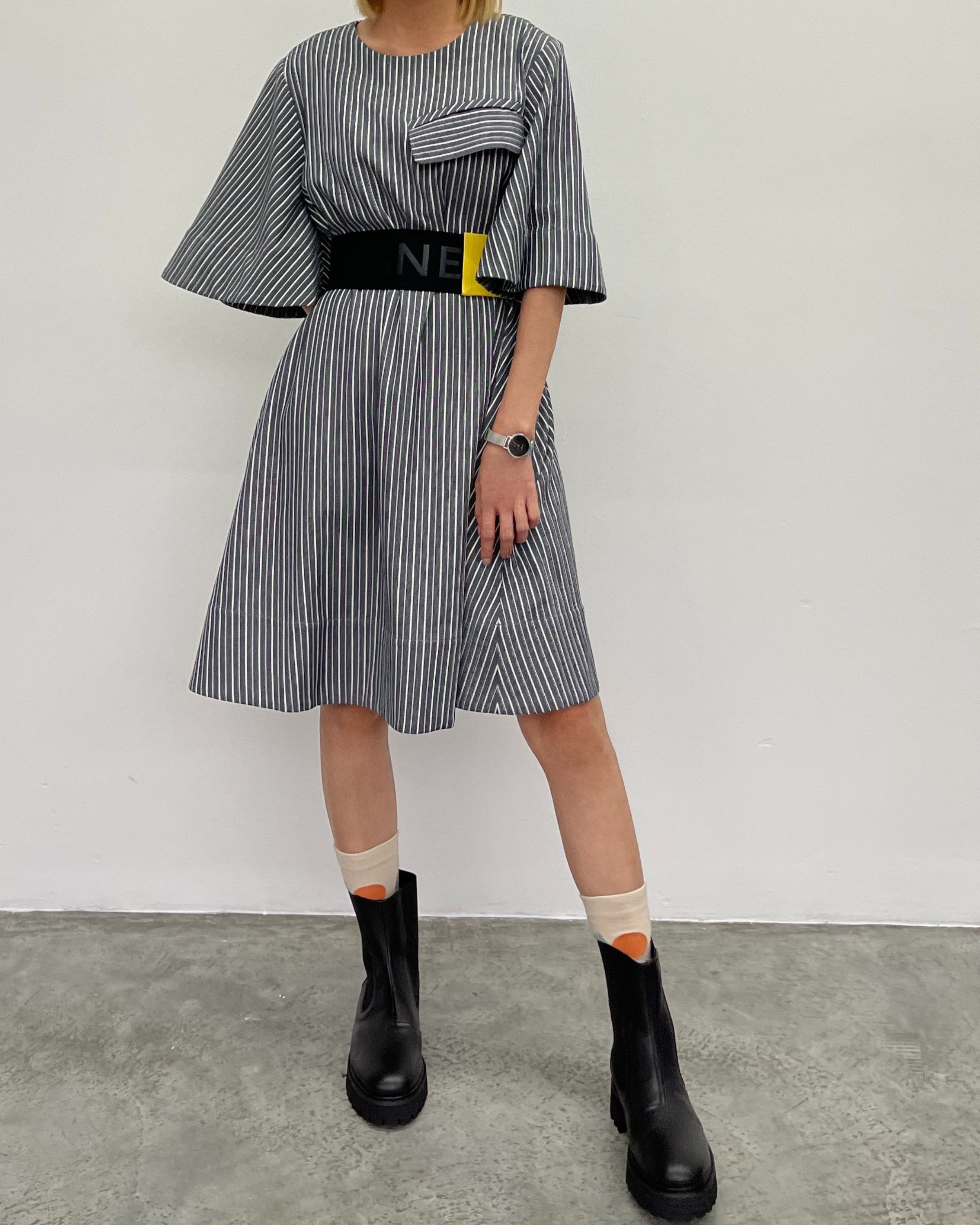 A-JANE Kae Cape Sleeve Trapeze Dress